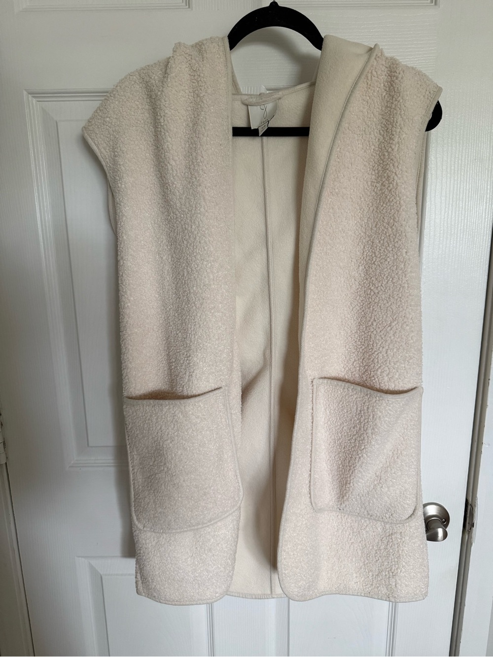Cream Sleeveless Teddy Vest